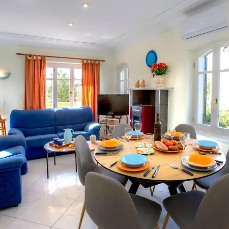 Al Zur By Interhome