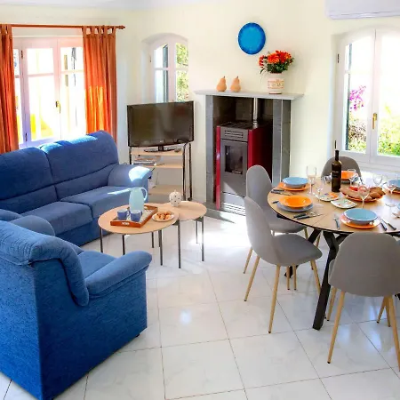 Al Zur By Interhome Denia