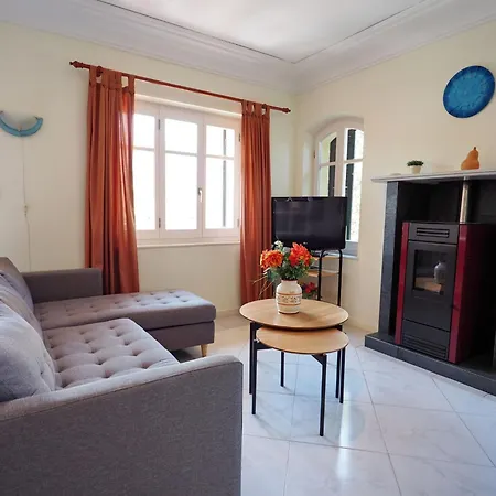 Al Zur By Interhome 펜션 데니아